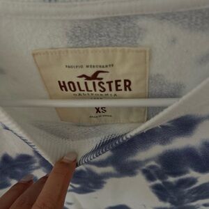 Hollister Blue and White Patterned Top